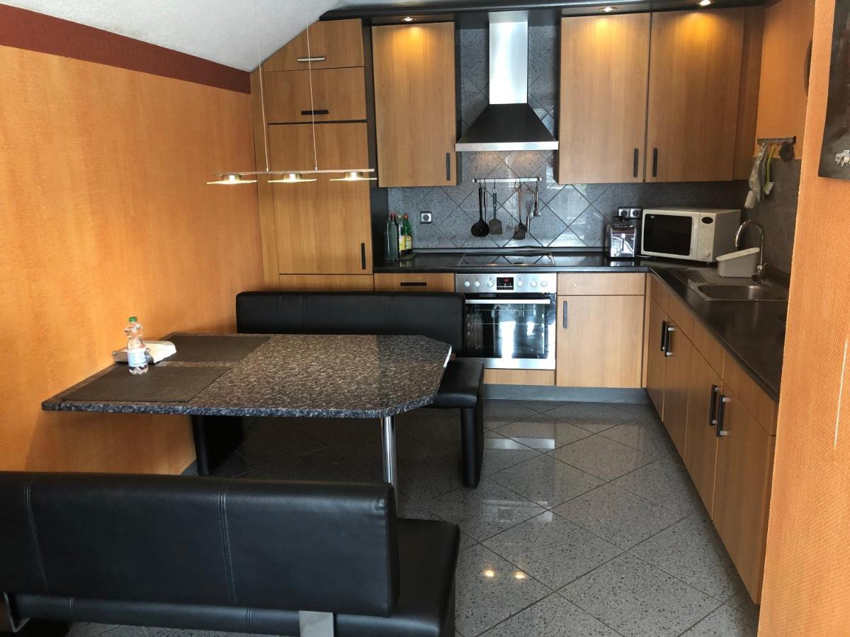 Super Xxl Ferienwohnung 73 Qm, Mit Balkon Cadolzburg Eksteriør bilde