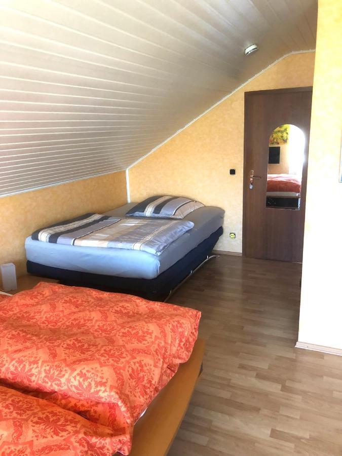 Super Xxl Ferienwohnung 73 Qm, Mit Balkon Cadolzburg Eksteriør bilde
